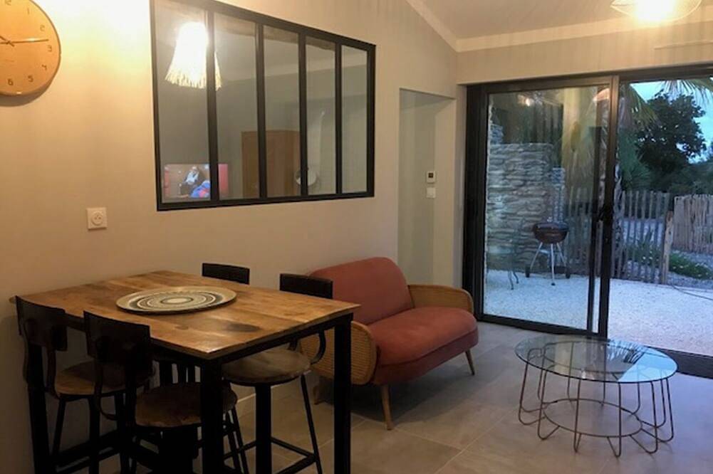 Gite 2 persons with Spa And swimming pool in Les Moutiers-en-Retz, Region de Saint-Nazaire