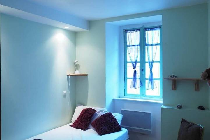 Location de vacances pour 6 personnes, avec piscine et balcon à Auzat - 4