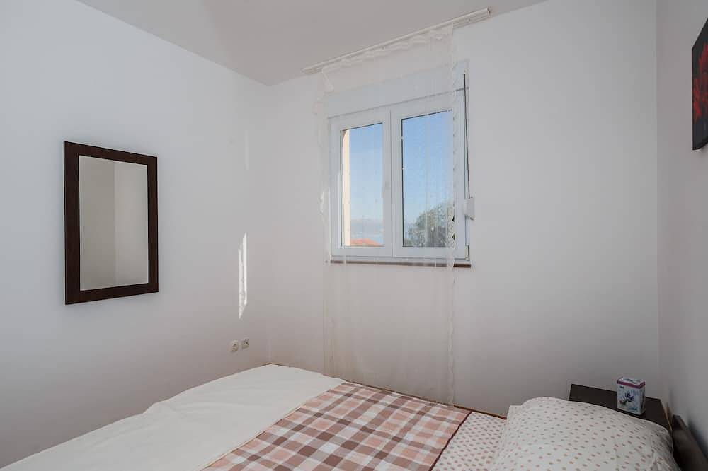 Ganze Wohnung, Apartments Nada Trogir-Arbanija,Ein nettes App. mit Meeresblick ,100 m vom Stran in Arbanija, Ciovo