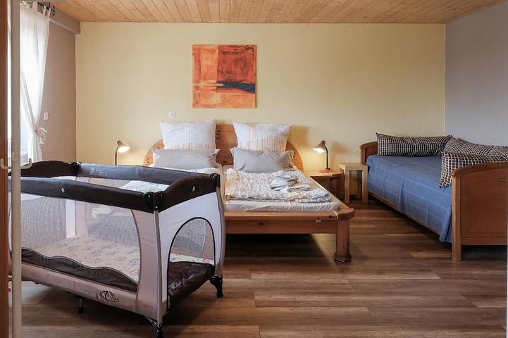 Ferienhaus für 3 Personen, mit Kinderpool und Terrasse sowie Pool und Garten, mit Haustier in Franken - 4