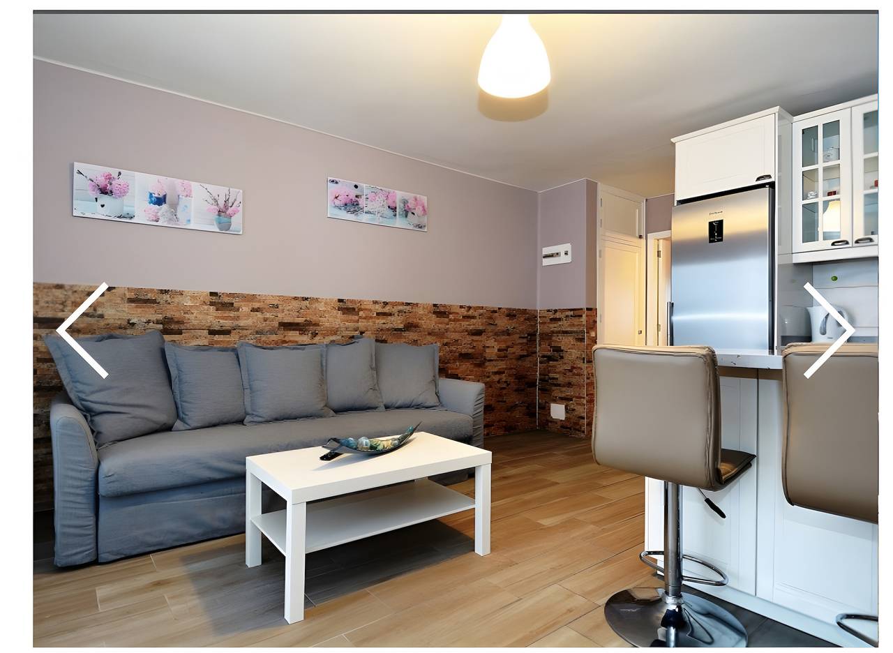 Ganze Wohnung, Apartment 'Romance' mit Gemeinschaftspool, privater Terrasse und Wlan in Puerto del Carmen, Tías