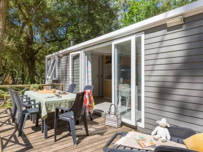 Camping voor 6 personen, met terras en zwembad, met huisdier in Saint-Palais-sur-Mer