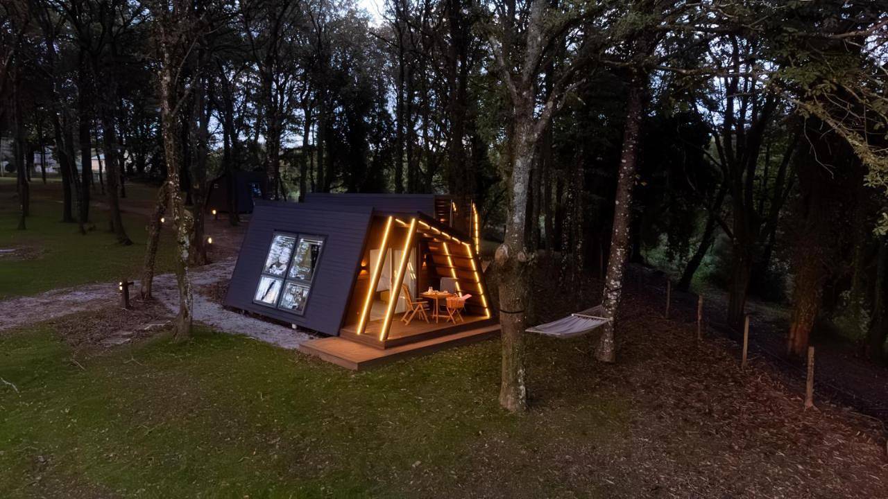 Ecocamp San Román by Suitesnature in Guntín, Provincia de Lugo