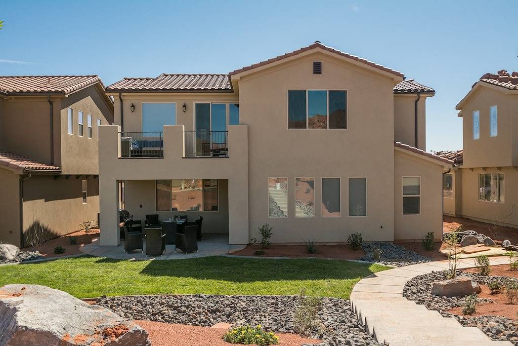 🌴24🌴Near Pool + Firepit + Ping Pong + Spiele in Santa Clara (UT), Zion Nationalpark