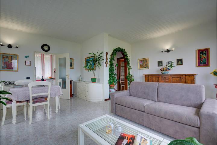 Gîte pour 4 personnes, avec vue sur le lac et balcon dans Stresa - 3