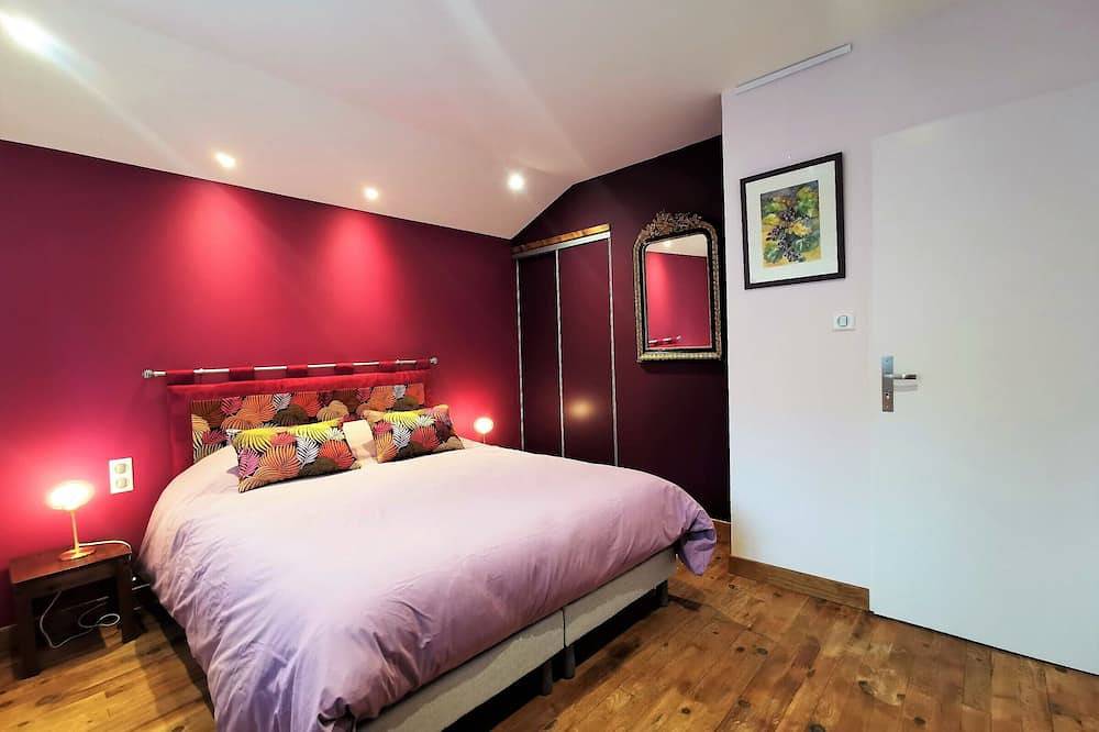 Charming cottage with terrace and wifi in Le Puy-en-Velay in Le Puy-en-Velay, Haute-Loire