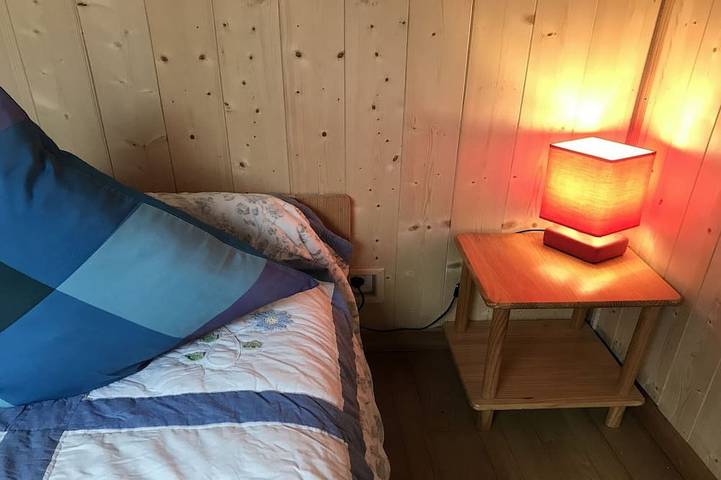 Location de vacances pour 8 personnes, avec terrasse et jardin à Le Bez - 3