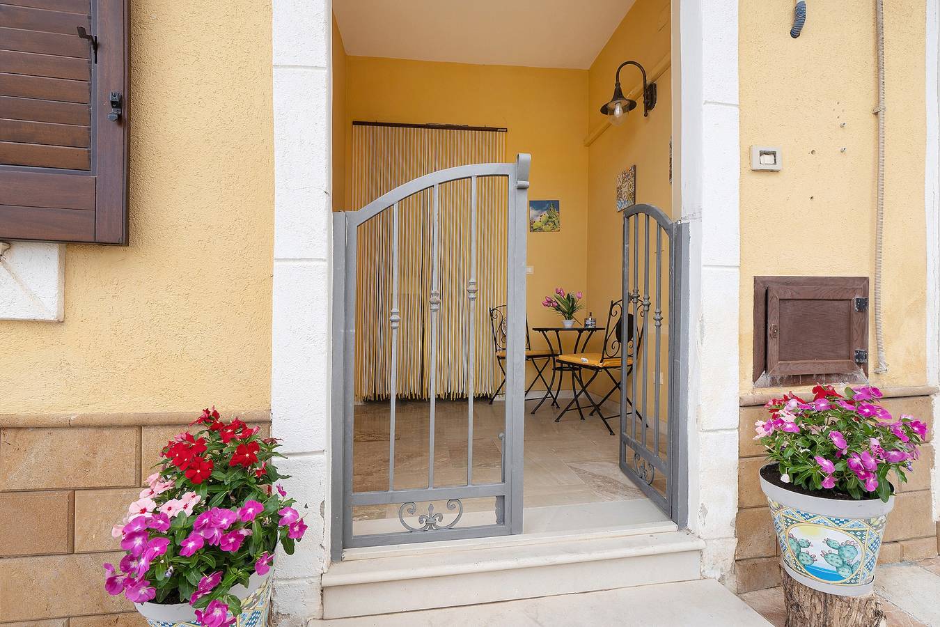 Entire apartment, Apartment 'Makari' with Sea View and Wi-Fi in Trappeto, Palermo Province