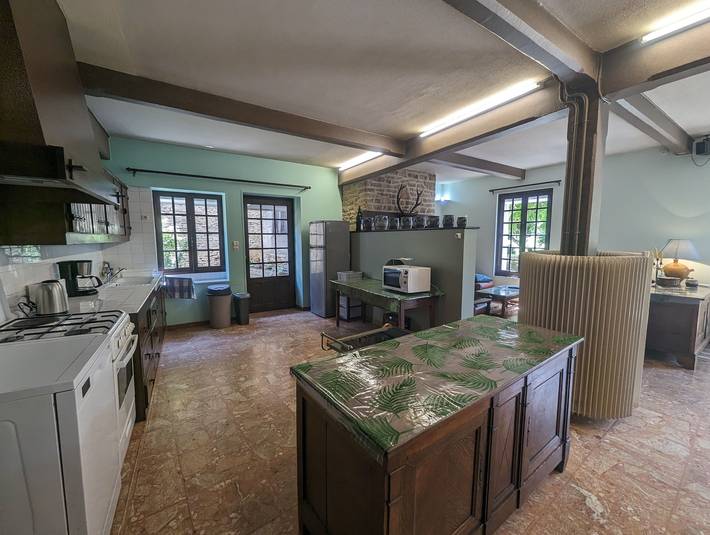 Gîte pour 8 personnes, avec jardin dans Parc national de forêts - 3