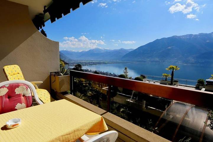 Ferienwohnung für 3 Personen, mit Balkon und Sauna in Orselina