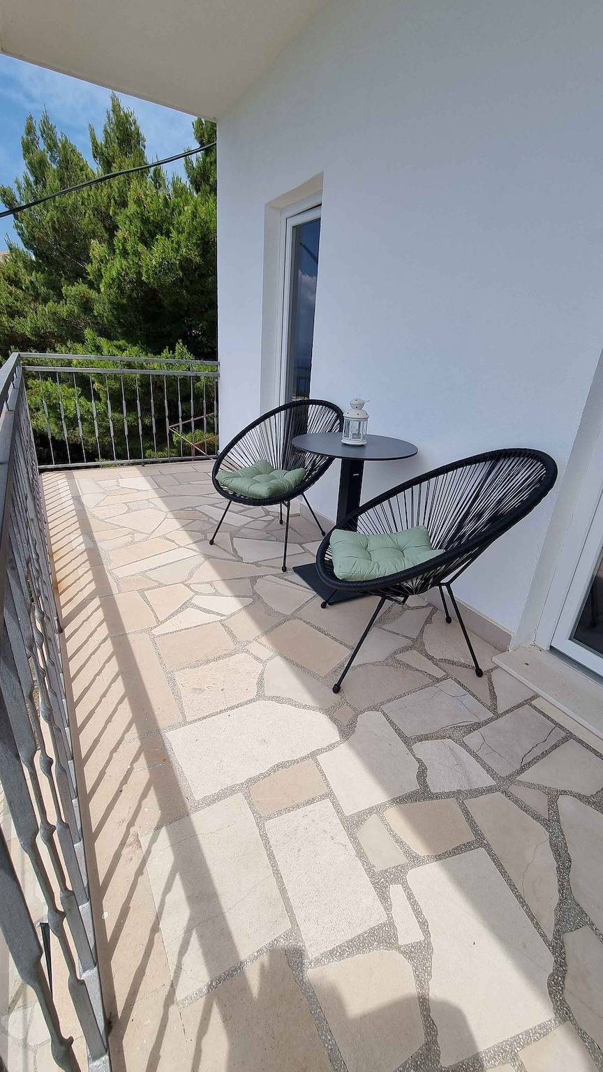 Ganze Ferienwohnung, Ferienwohnung mit Terrasse und Klimaanlage in Marusici, Split-Dalmatien