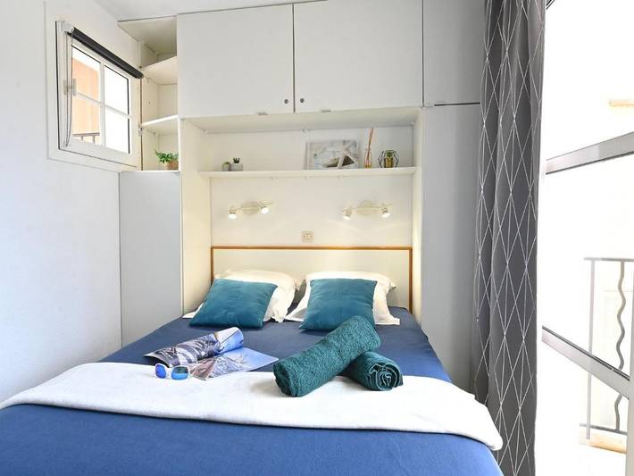 Gîte pour 4 personnes, avec jardin ainsi que terrasse et piscine dans Gare Du Dramont - 4