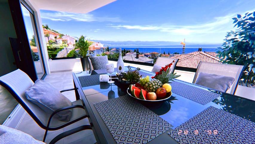 Ferienwohnung für 6 Personen, mit Terrasse in Opatija Riviera