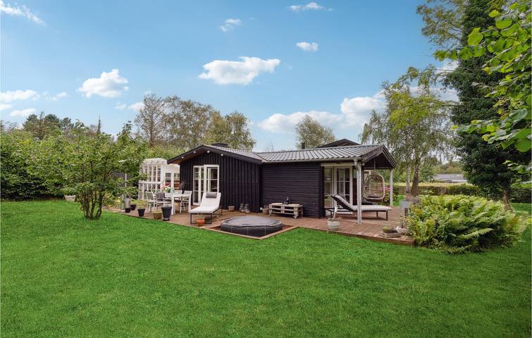 Ferienhaus für 4 Personen, mit Terrasse und Garten - 1
