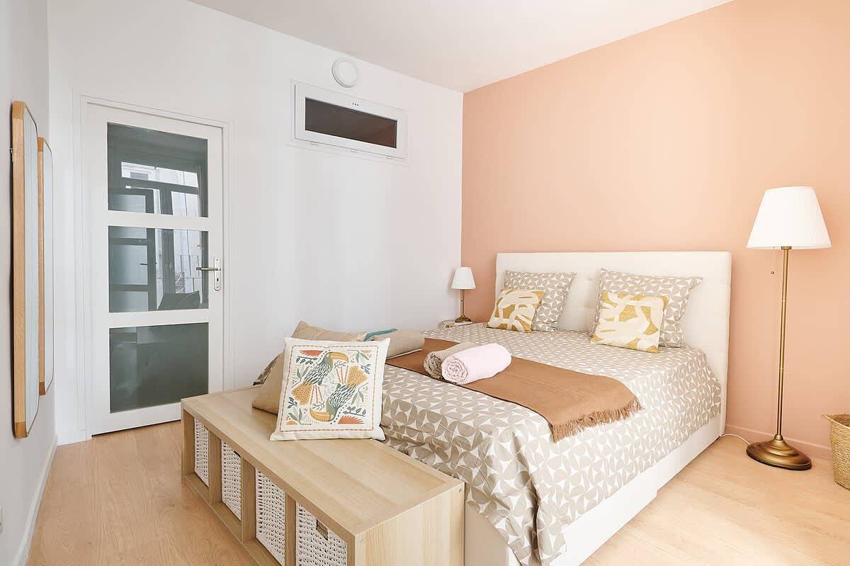 Apartamento entero, Le Chic face aux Halles clim  Classe 3 Etoiles in Béziers, Costa mediterránea (Francia)