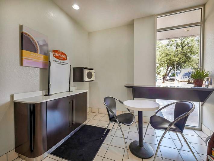 Apartamento entero, Amplia suite con 2 camas matrimoniales y cocina Nsmk in Cedar Park, Texas