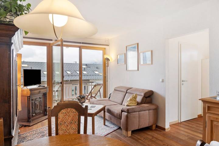 Entire apartment, Apartment 'Garmisch-Appartement' with Mountain View, Balcony and Wi-Fi in Garmisch-Partenkirchen, Bavarian Alps