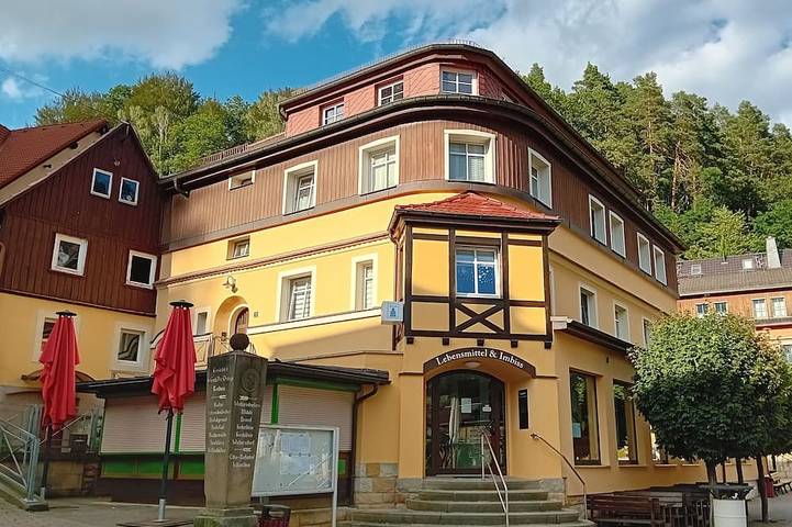Ferienwohnung für 8 Personen, mit Balkon in Rathen