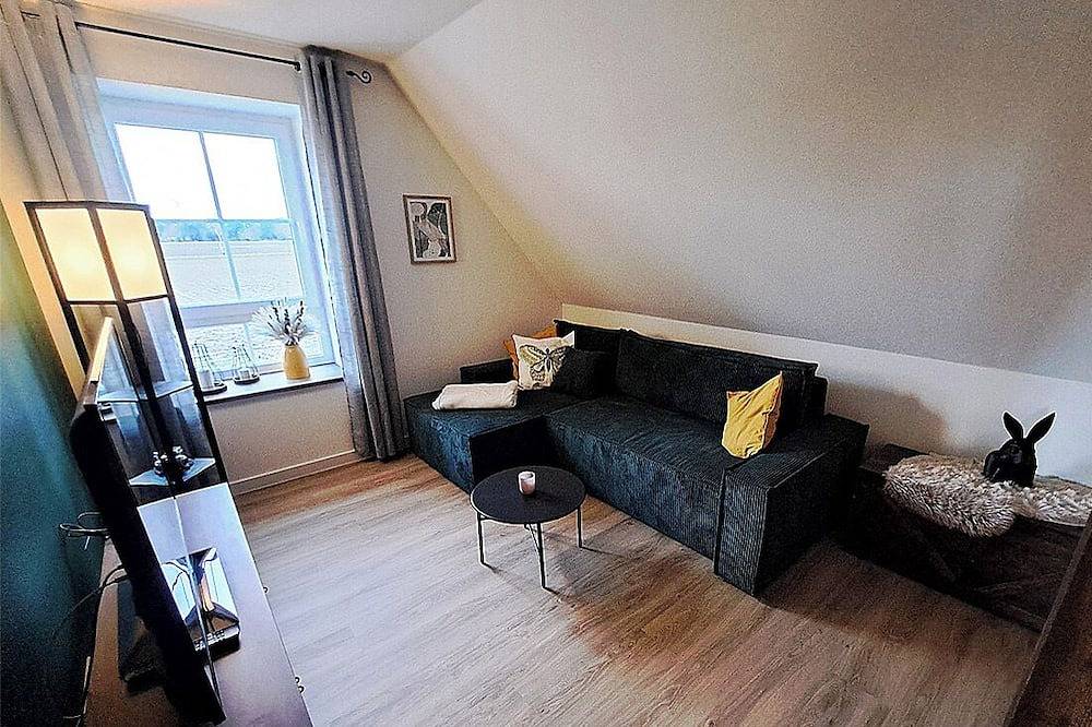 Ganze Wohnung, Ferienwohnung mit toller Aussicht in ruhiger Lage. Mit Terrasse. in Walsrode, Aller-Leine-Tal