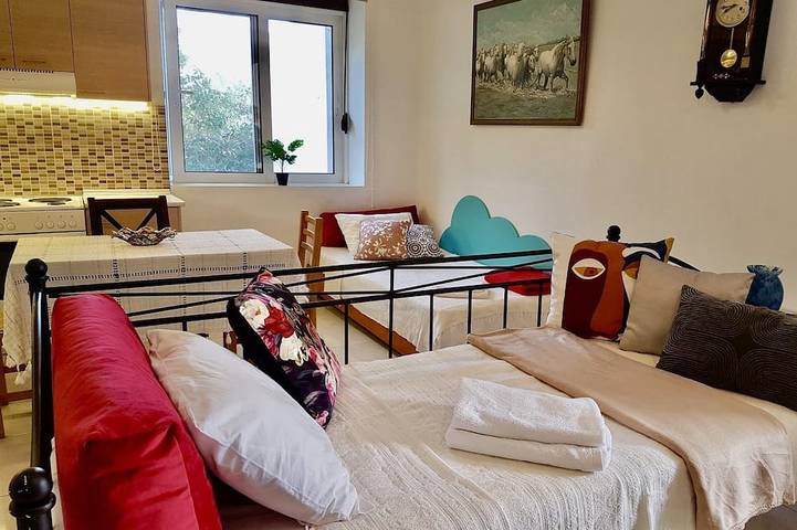 Ferienhaus für 4 Personen, mit Terrasse und Garten in Rhodos Stadt - 3