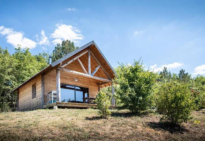 Camping pour 7 personnes, avec Jacuzzi et Terrasse ainsi que Piscine et Sauna