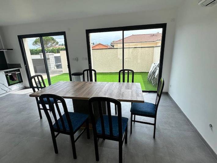 Gîte pour 6 personnes, avec piscine à Satolas-et-Bonce - 3