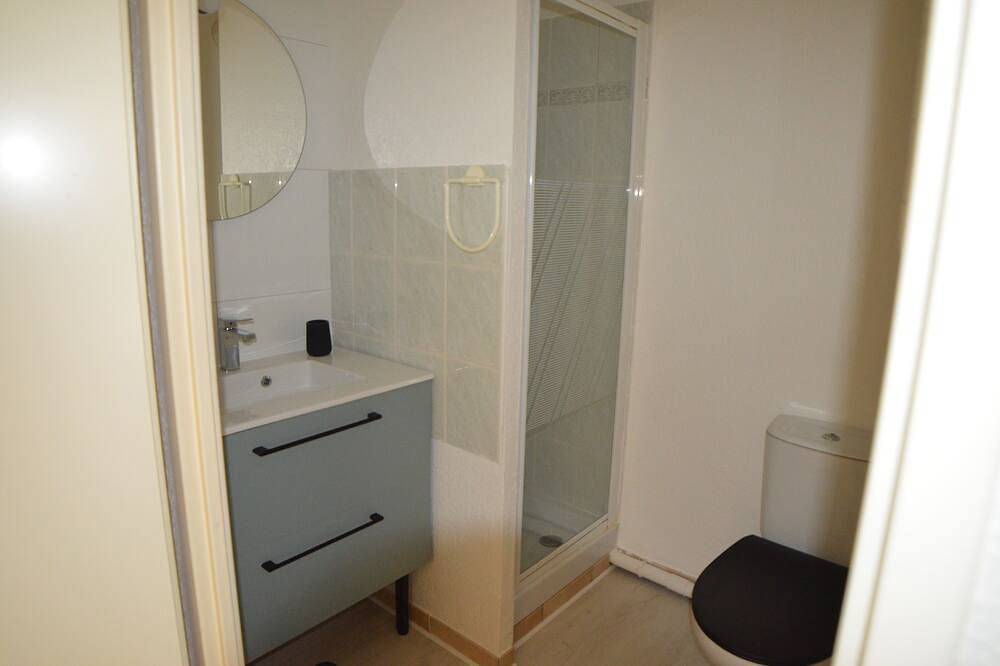 Ganze Wohnung, 2-Zimmer-Wohnung in Süd-La Ciotat, Côte d'Azur, Geschlossene Privatgarage, Strand in 200m. in La Ciotat, Marseille und Umgebung