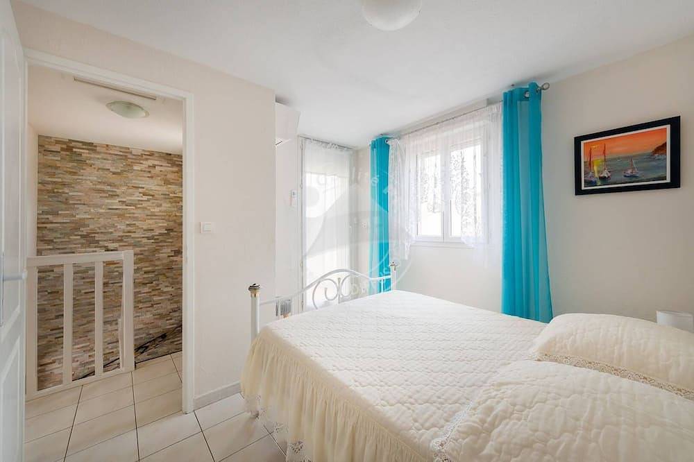 As21493 - Villa P3 avec terrasse et solarium in Port Camargue, Le Grau-du-Roi