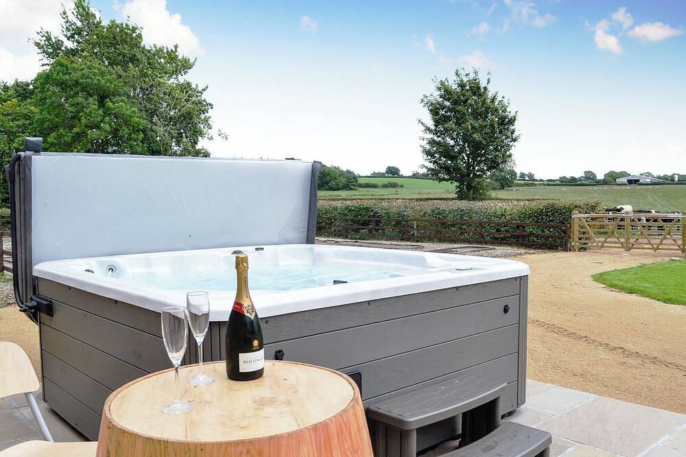 4 bedroom accommodation in Calthwaite, near Penrith in Cumbria