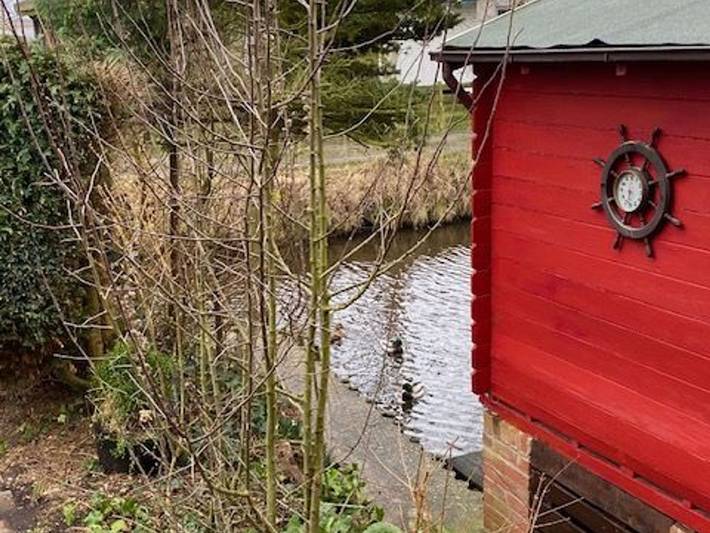 Ferienhaus für 5 Personen, mit Seeblick und Terrasse sowie Garten, kinderfreundlich in Südbrookmerland - 2