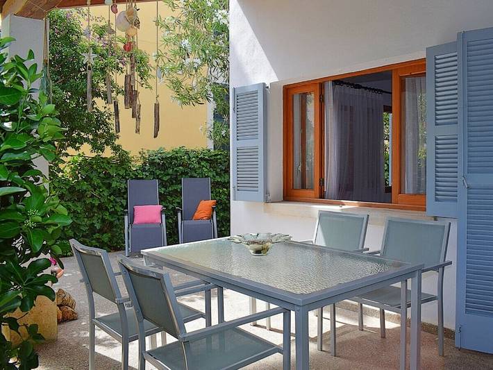 Chalet für 5 Personen, mit Terrasse und Garten in Can Picafort