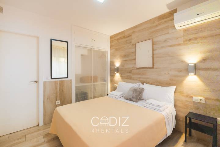 Apartamento para 2 personas, con jardín en Cádiz