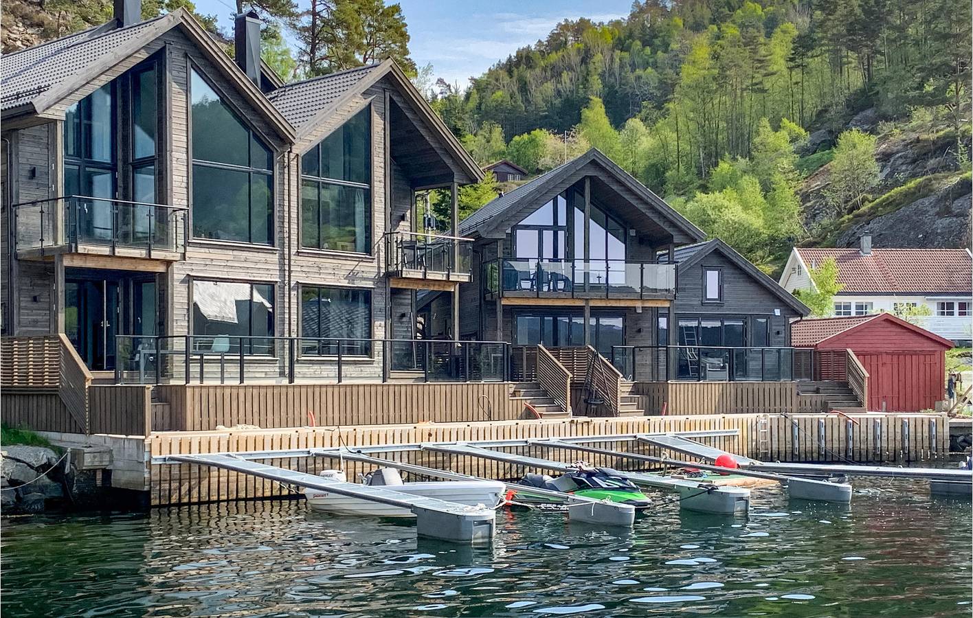 Feriehus for 8 personer med hage in Suldal 
