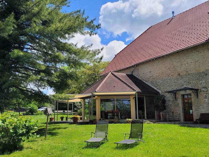 Gîte pour 2 personnes, avec terrasse