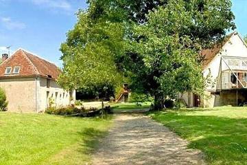 Maison de vacances pour 6 personnes, avec jardin et balcon, animaux acceptés dans Yonne