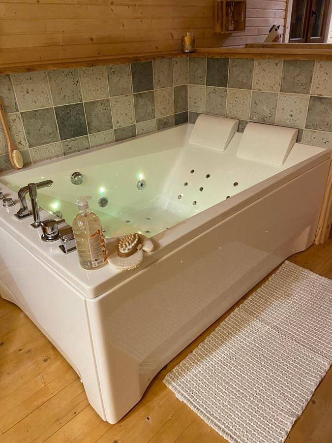 Double Room with Garden View in Neuville-sur-Sarthe, Sarthe