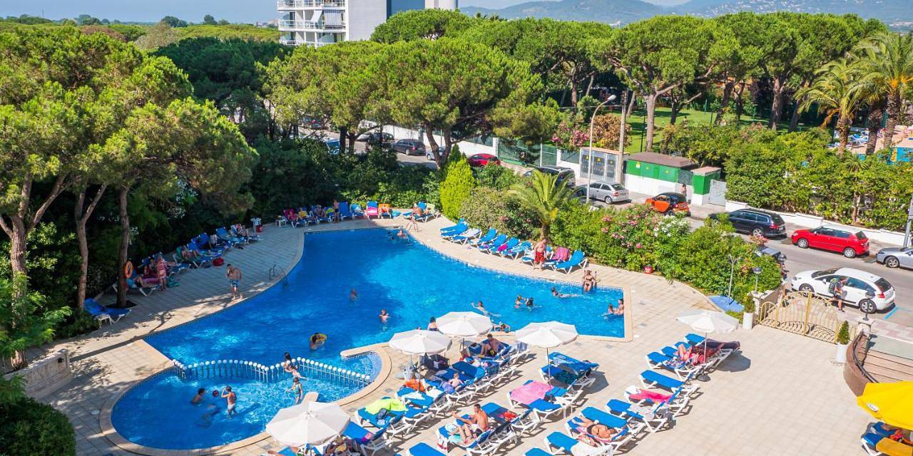 Hotel Blaumar in Els Pins Blanes, Blanes