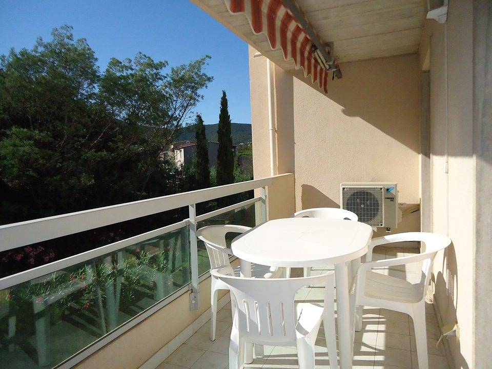 Appartement de vacances entier, Bel appartement climatisé 100m plage in Cavalaire-sur-Mer, Parc national de Port-Cros