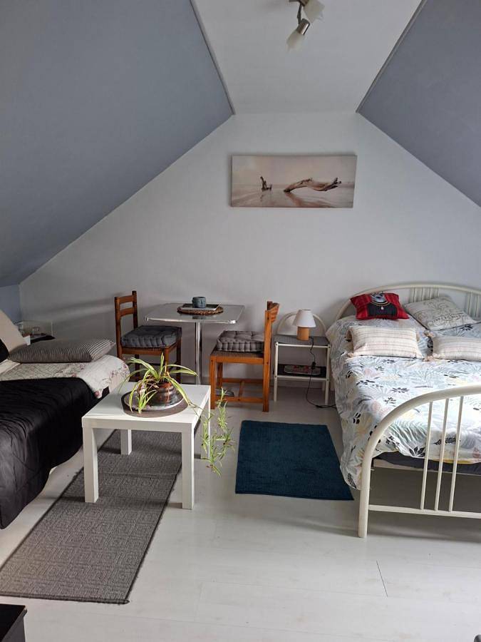 Gîte pour 2 personnes, avec jardin à Limeray