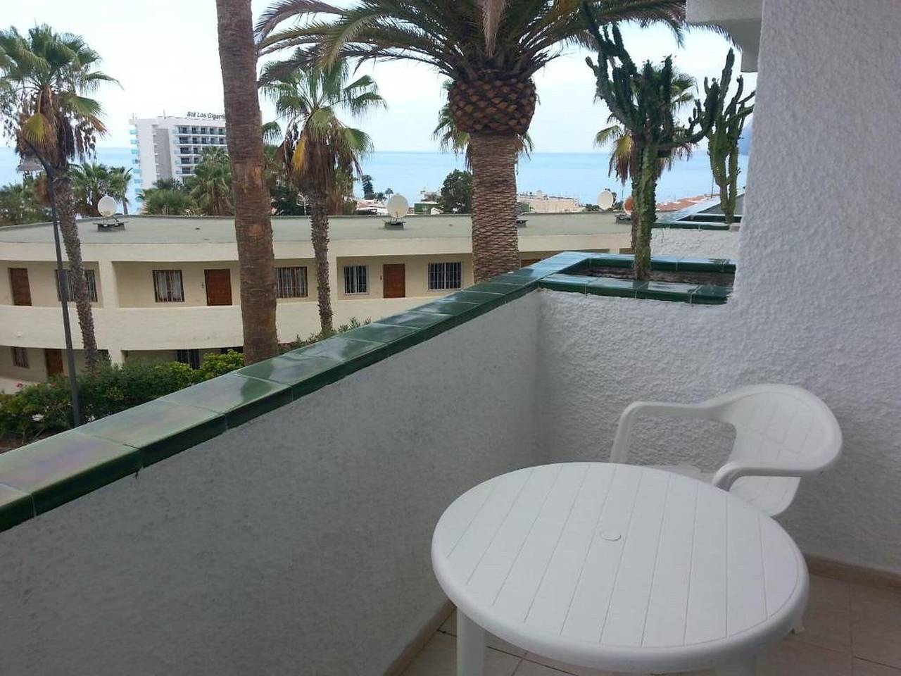 Apartamento entero, Precioso apartamento junto al mar in Playa de los Guíos, Santiago del Teide