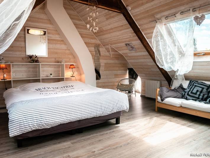 Casa renovada a 3 min del Batobús, cerca de sendero costero y servicios, con veranda y WIFI in Locmiquélic, Côte des Mégalithes