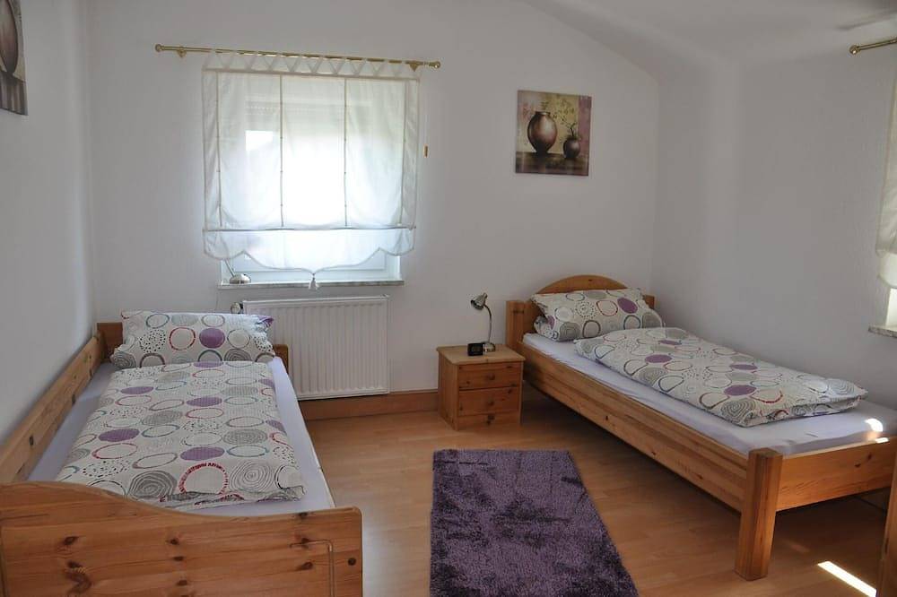 Ferienhaus Witzenhausen für 1 - 4 Personen mit 2 Schlafzimmern - Ferienhaus in Witzenhausen, Werratal