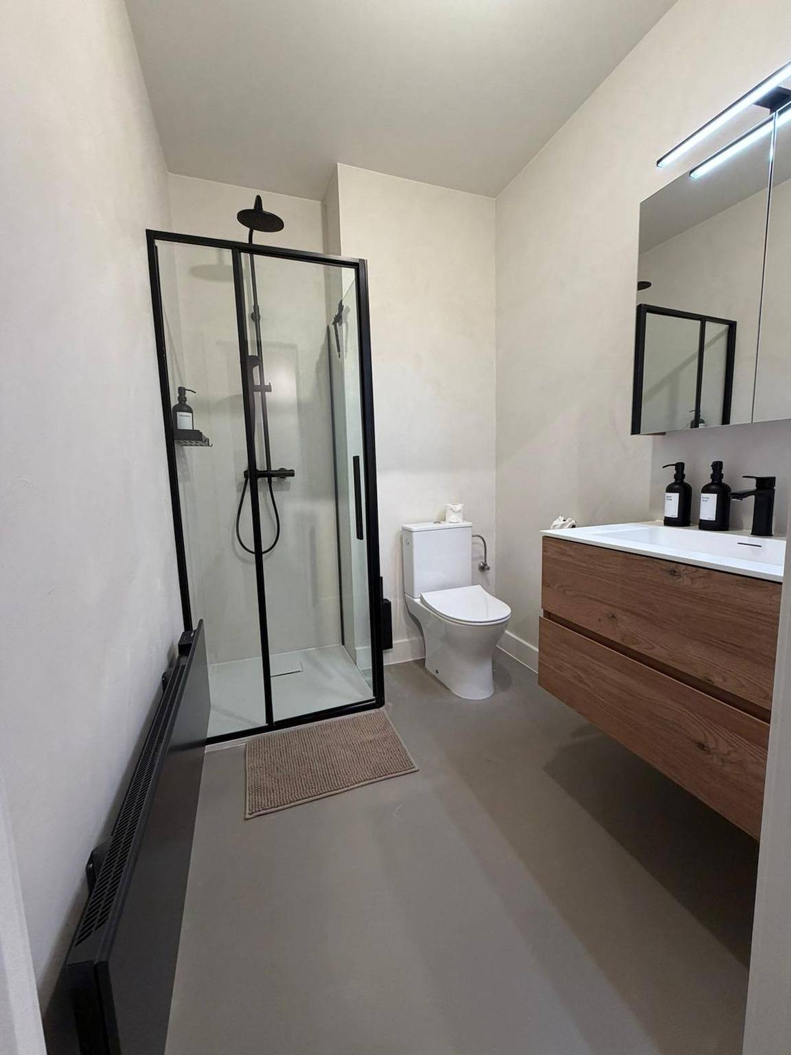 Ganze Wohnung, La Petite Forêt | Brussels' Studio near Palais in Brüssel, Brüssel und Umgebung