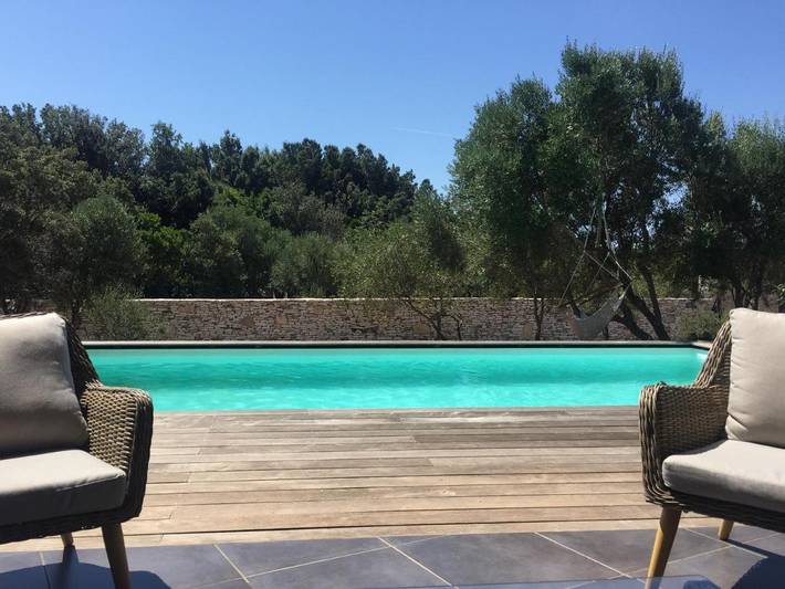 Villa pour 8 personnes, avec Balcon et Terrasse ainsi que Jardin et Piscine