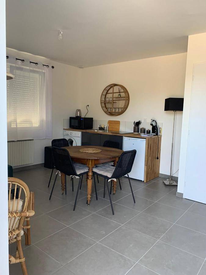 Appartement entier, One-Bedroom Apartment in Château-Gontier-sur-Mayenne, Mayenne