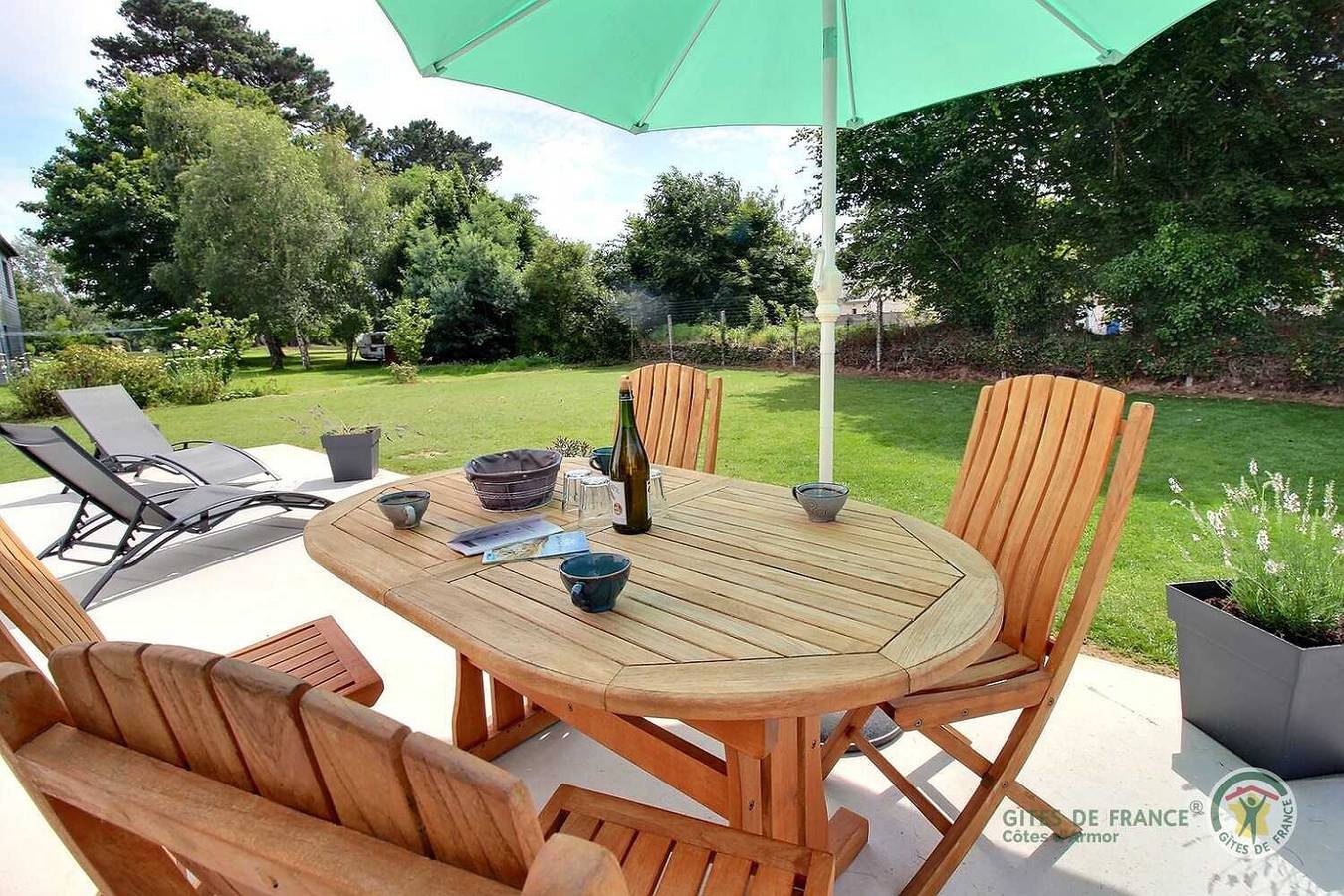 Gîte pour 6 Personnes dans Plougrescant, Région de Lannion