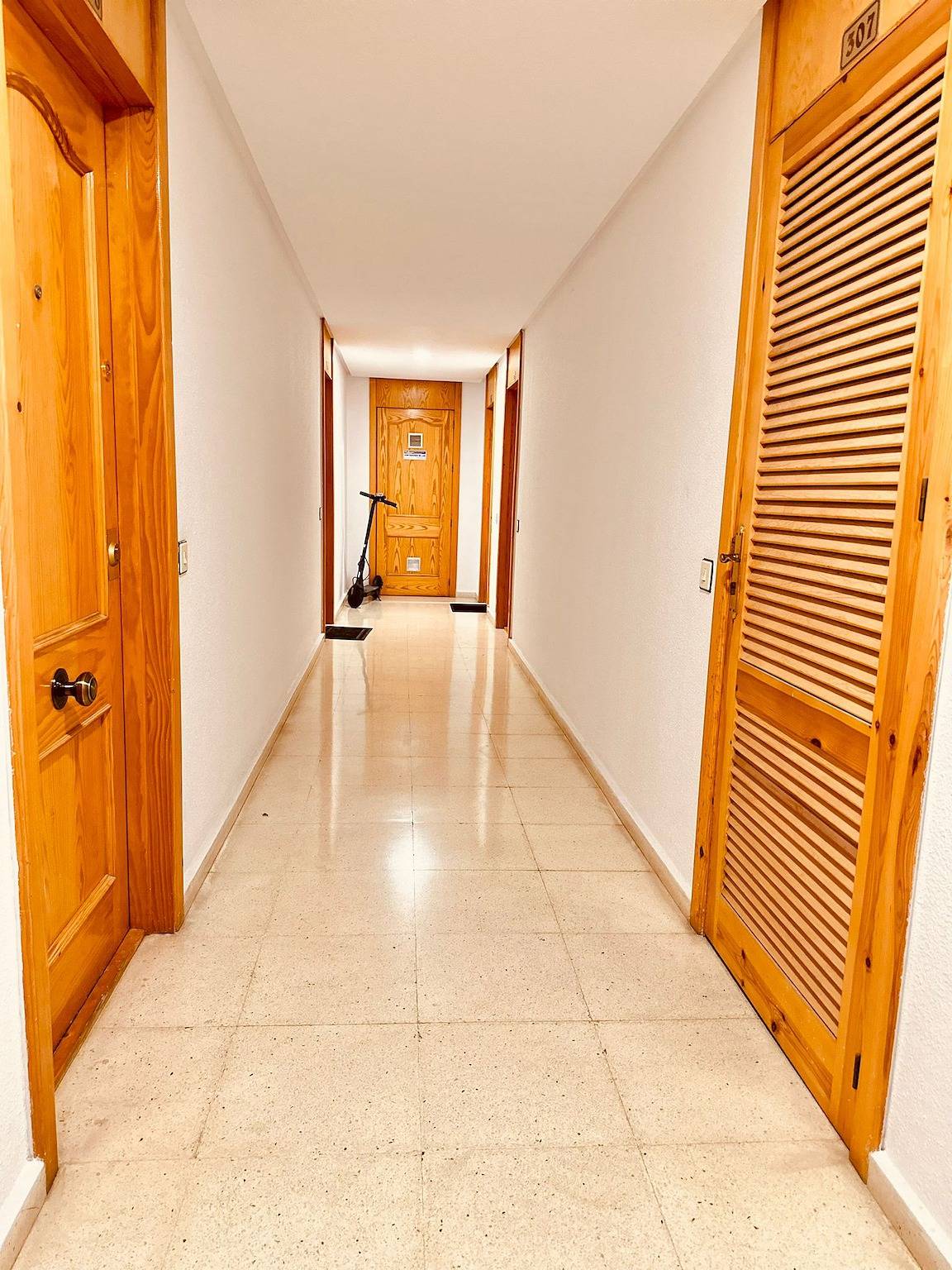 Estudio entero, Apartamento estudio '305 con ascensor, piscina, garaje' con piscina compartida in Torrevieja Centro, Torrevieja