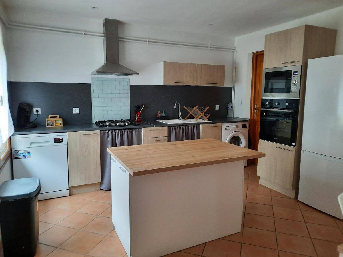 One-Bedroom House in Verberie, Oise