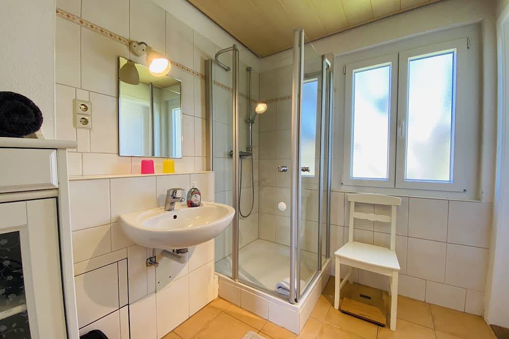 Ganze Wohnung, Ferienwohnung Haus am See - Hagnau am Bodensee in Hagnau am Bodensee, Region Bodensee-Oberschwaben