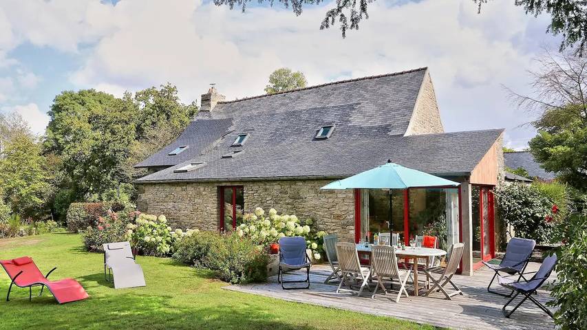 Maison de vacances pour 7 personnes, avec jardin, animaux acceptés à Huelgoat